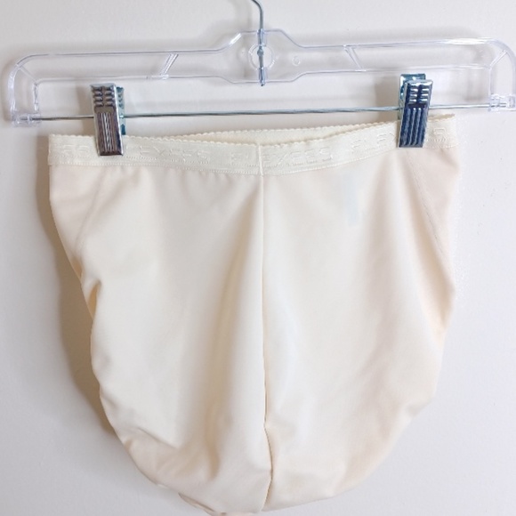 FLEXEES 5044 Signature Waist Band Firm Control High-Cut Brief Girdle Pantie. - Picture 2 of 15